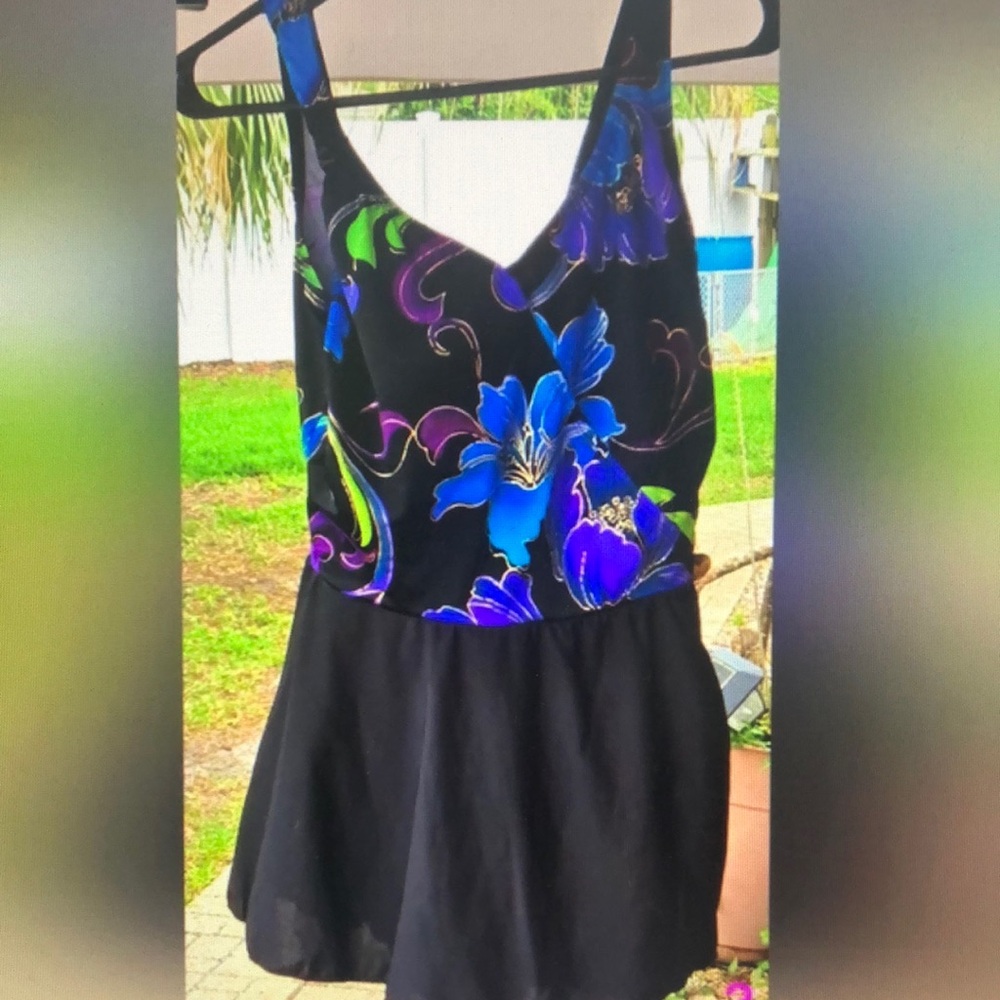 Floral Black and Blue Women's Top